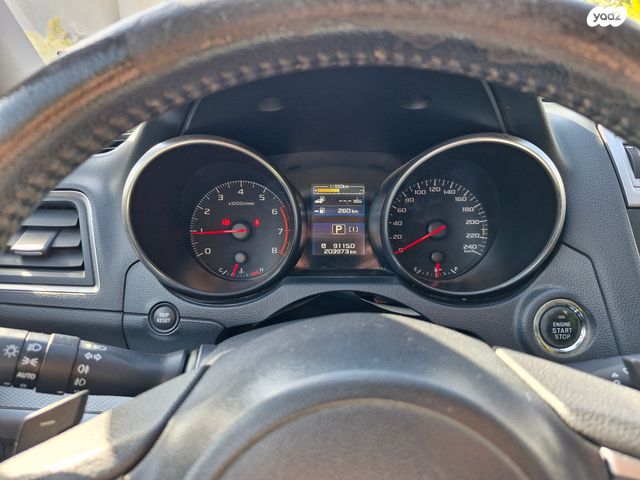 סובארו אאוטבק