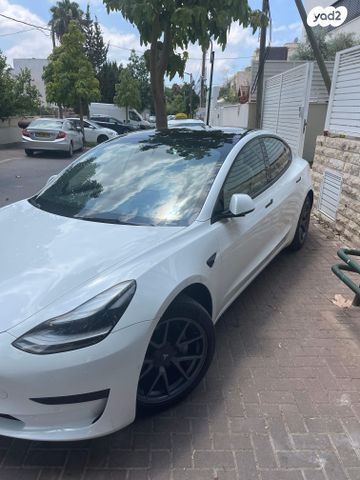 טסלה מודל 3