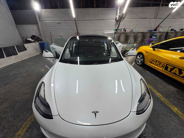 טסלה מודל 3