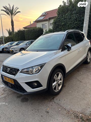 מודעת רכב סיאט ארונה