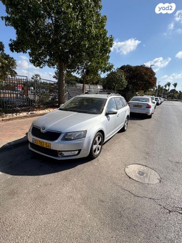 סקודה אוקטביה