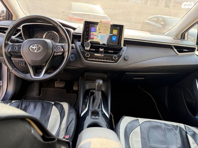 טויוטה קורולה