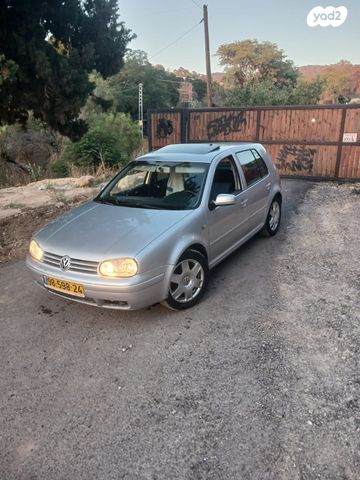 גולף Comfortline אוט׳ בנזין האצ'בק 5 דל 2.0 (115 כ״ס)