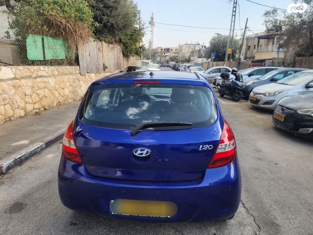 מודעת רכב יונדאי i20