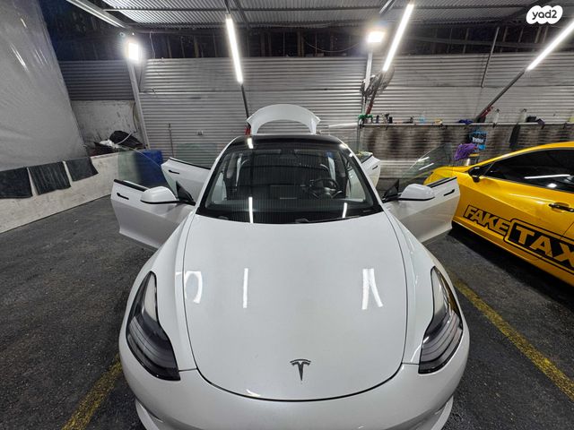 טסלה מודל 3