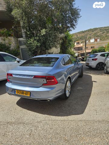 וולוו S90
