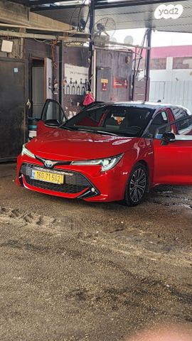 טויוטה קורולה