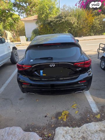 אינפיניטי Q30