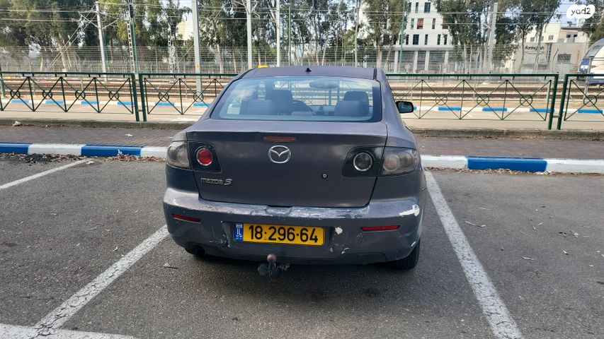 מאזדה 3
