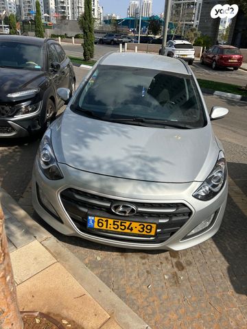 יונדאי i30
