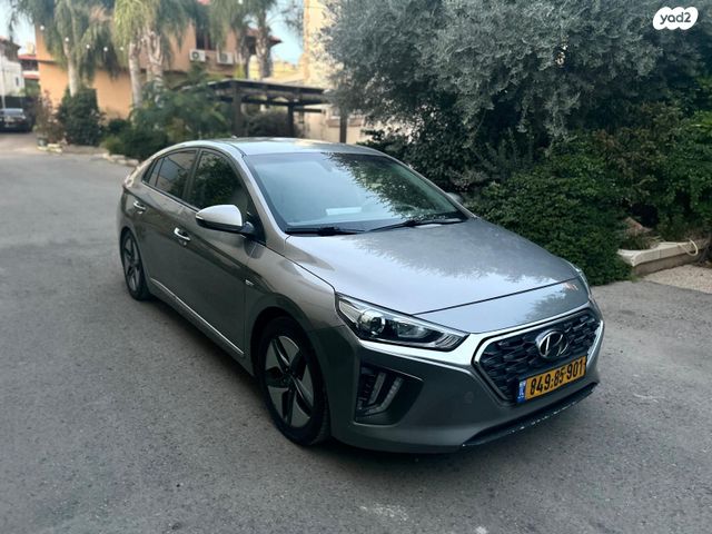 יונדאי איוניק