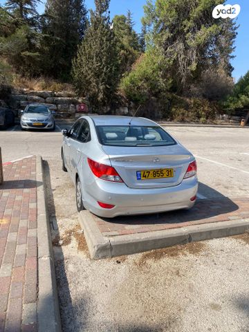 יונדאי אקסנט i25