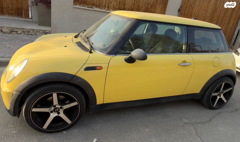 מודעת רכב מיני קופר