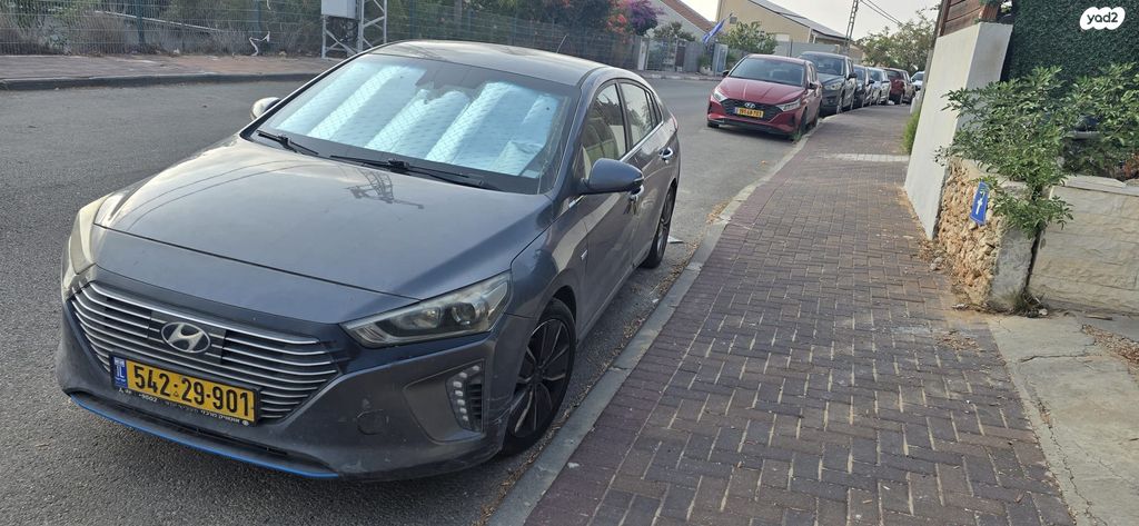 מודעת רכב יונדאי איוניק