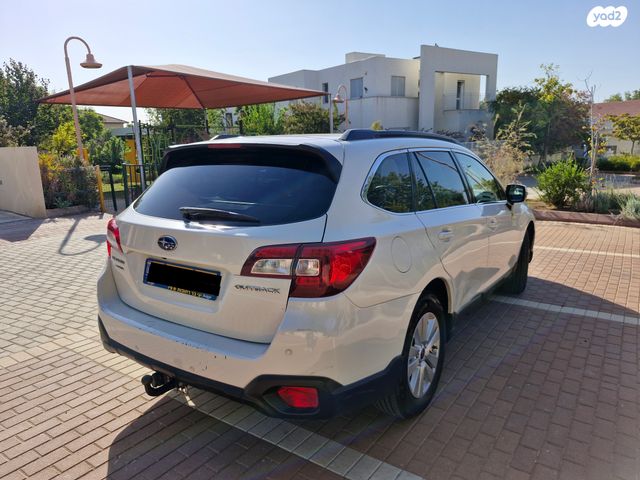 סובארו אאוטבק