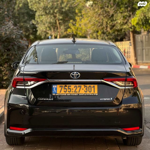 טויוטה קורולה