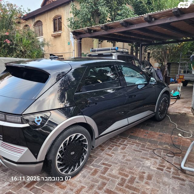 יונדאי איוניק 5