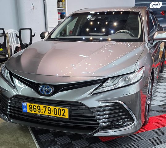 טויוטה קאמרי