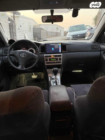 טויוטה קורולה