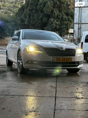 מודעת רכב סקודה סופרב