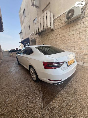 סקודה סופרב