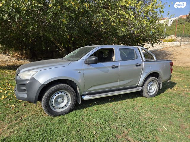 איסוזו די-מקס