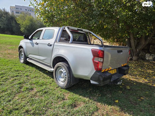 די-מקס 4X2 S ידני דאבל קבינה 5 מק 4 דל 1.9 (163 כ״ס)