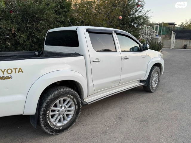 מודעת רכב טויוטה היילקס