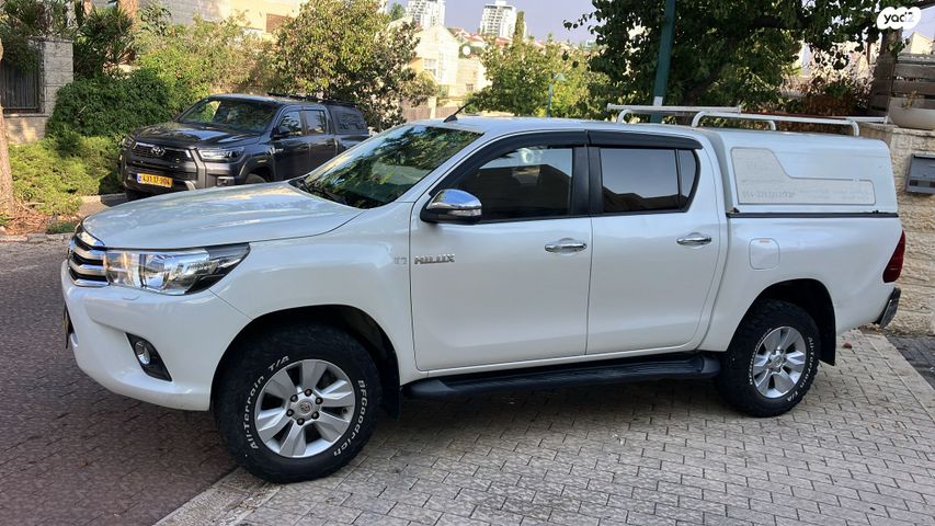 טויוטה היילקס