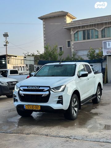 איסוזו די-מקס