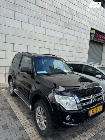 מיצובישי פג'רו