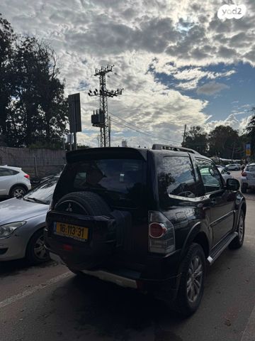 מיצובישי פג'רו