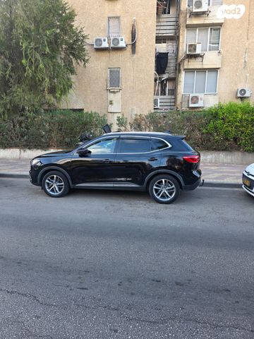 אם ג'י EHS PHEV