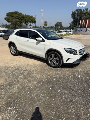 מודעת רכב מרצדס-בנץ GLA