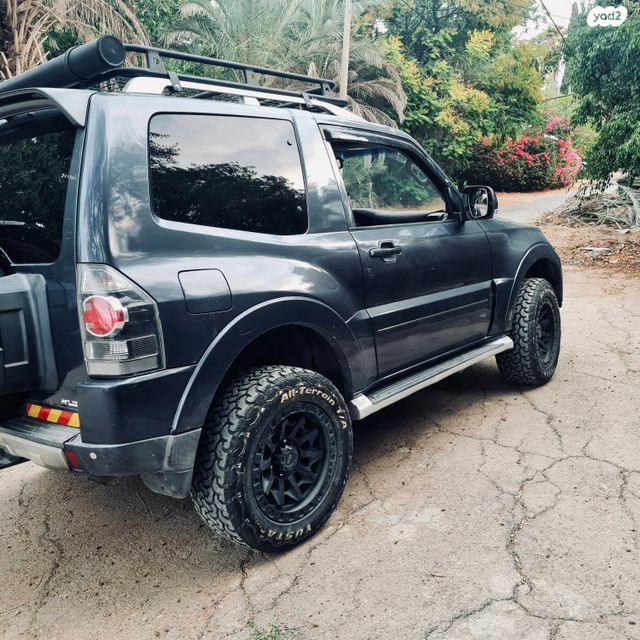 מודעת רכב מיצובישי פג'רו