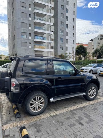 מיצובישי פג'רו