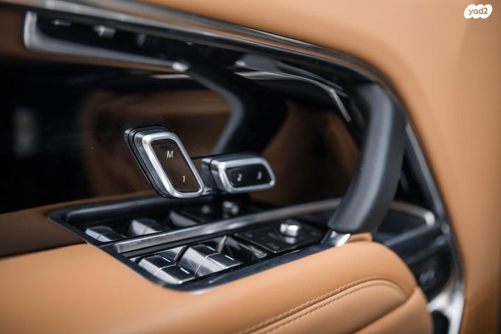 לנד רובר ריינג' רובר