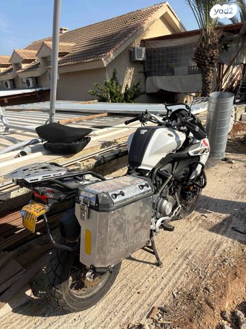 מודעת רכב בנלי TRK 502