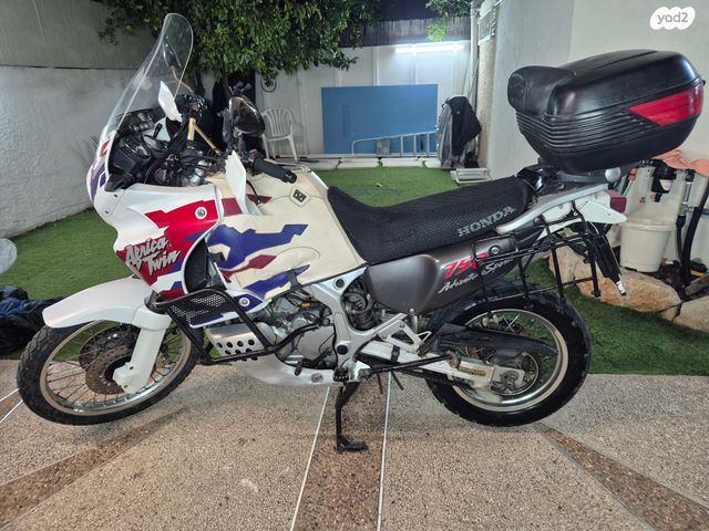 הונדה XRV750 אפריקה טווין