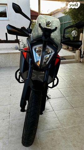 KTM Adventure 390