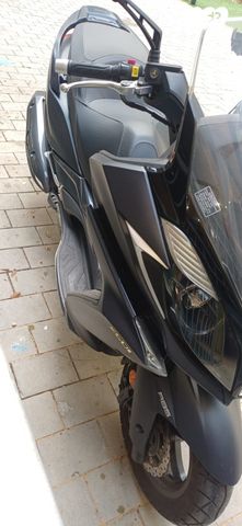 מודעת רכב קימקו דאון-טאון 250