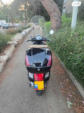 פיאג'ו וספה GTS250