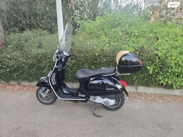 פיאג'ו וספה GTS250