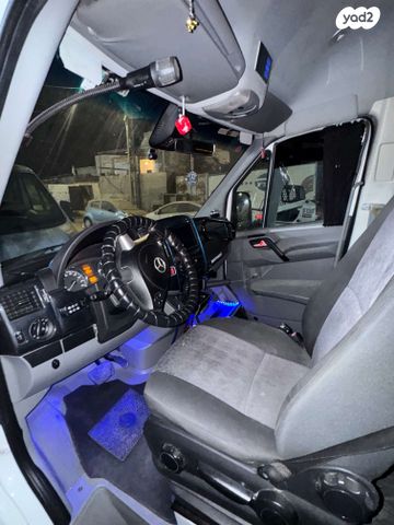 מיניבוסים ורכבי הסעות