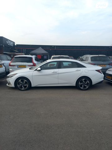 יונדאי אלנטרה