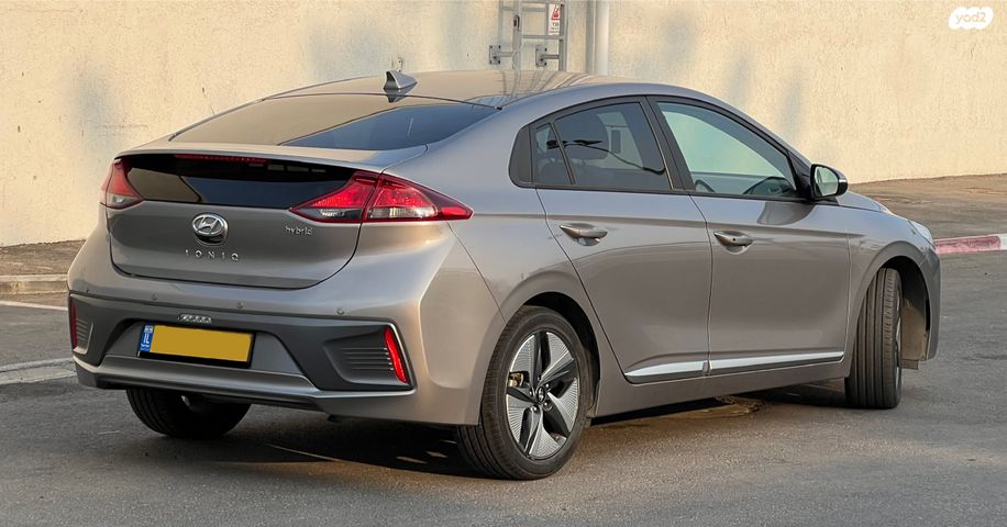 יונדאי איוניק