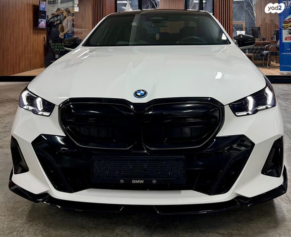 מודעת רכב ב מ וו סדרה 5