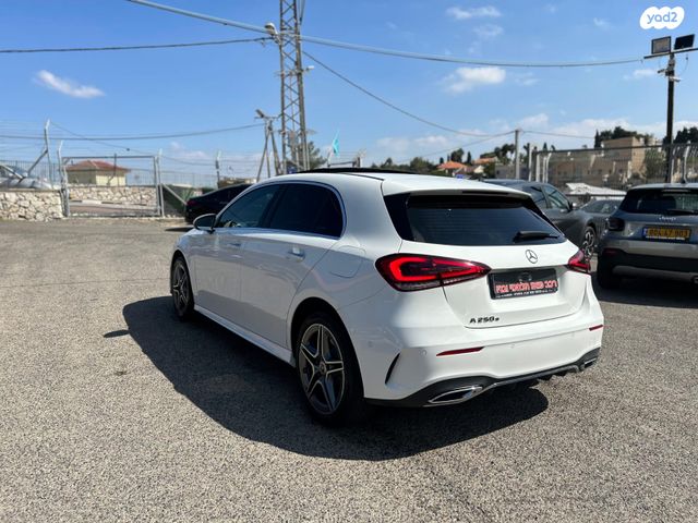 מרצדס-בנץ A-class