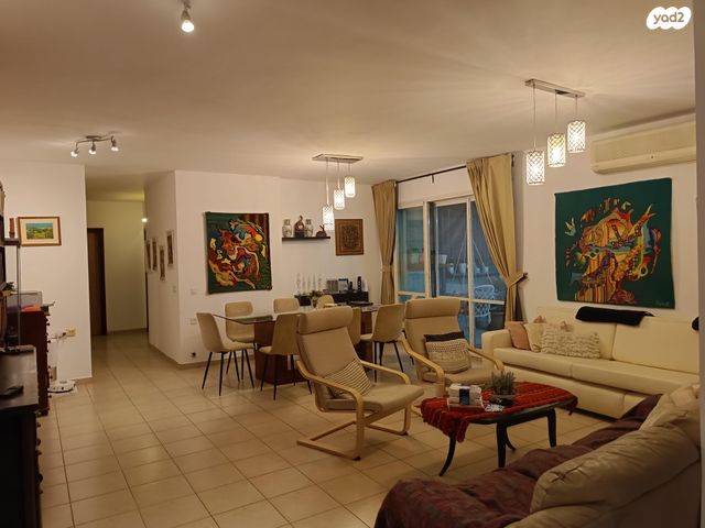 דירת גן, שדרות נחל הקישון 13, רמת הנחלים / רמת בית שמש א', בית שמש