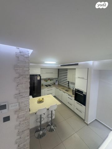 דירה, אהוד מנור 2, קרית אילון, חולון